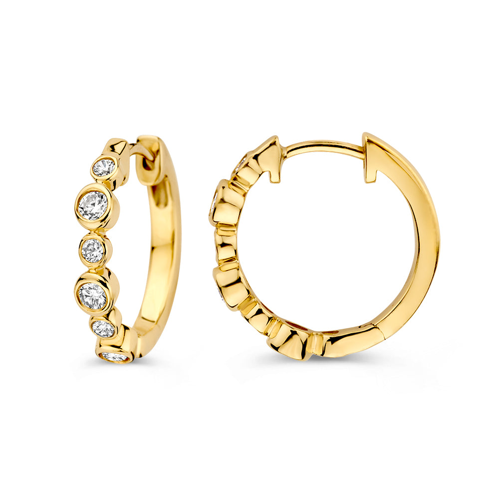 Luna earrings 0.40 crt. yellow gold