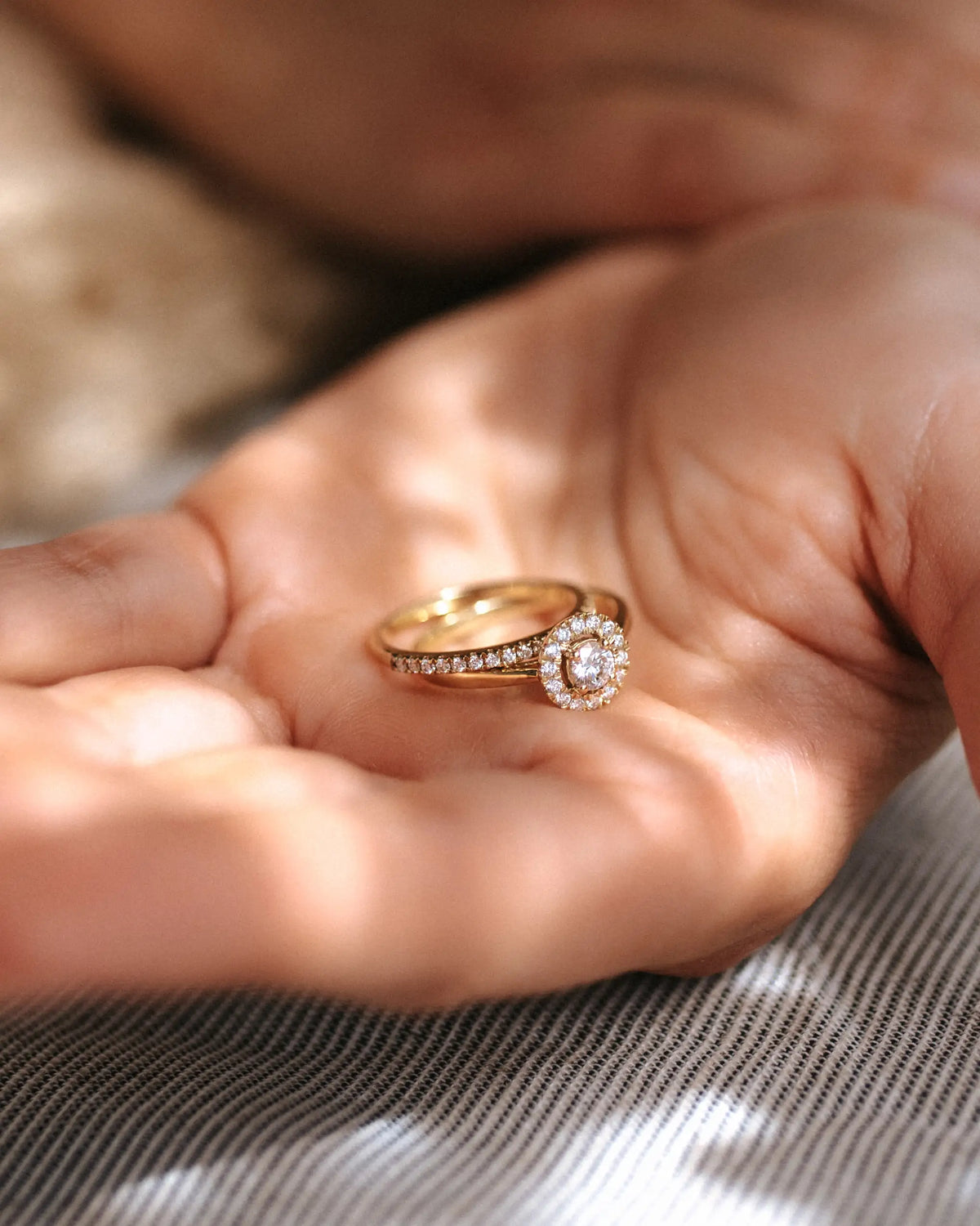 Ring Millie 0.20 ct. yellow gold
